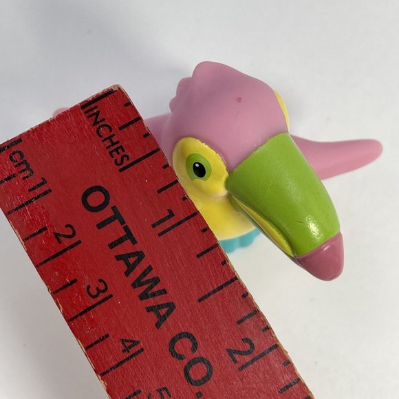 FISHER PRICE LITTLE PEOPLE Toucan Pink & Yellow w Green Bill Bird Toy - Picture 11 of 11
